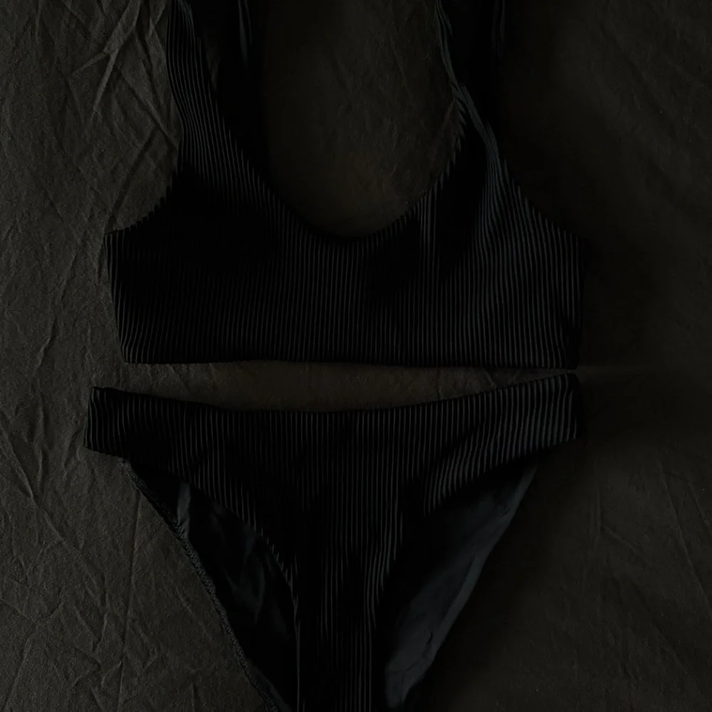 COS Ribbed Black Bikini Set - Picture 5 of 5